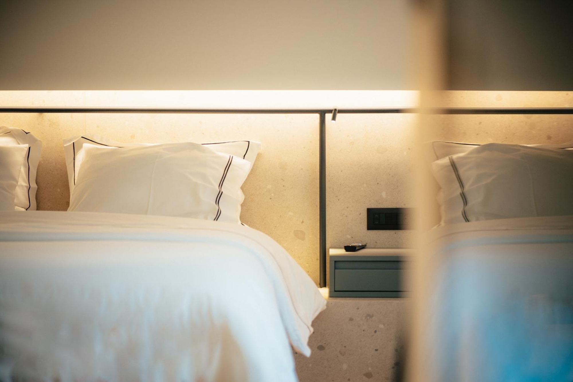 Amario Suites Hotel Aigio Dış mekan fotoğraf