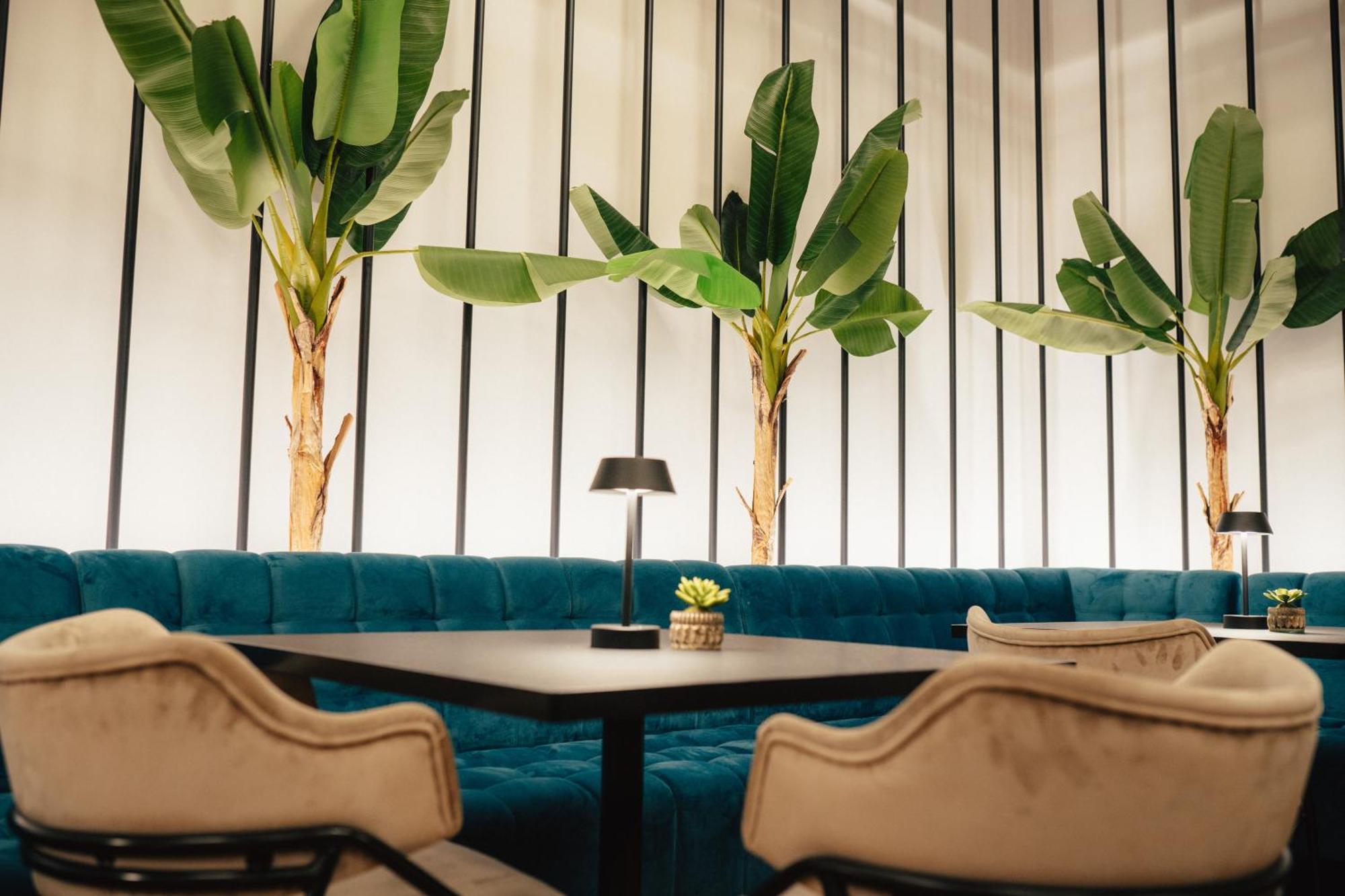 Amario Suites Hotel Aigio Dış mekan fotoğraf